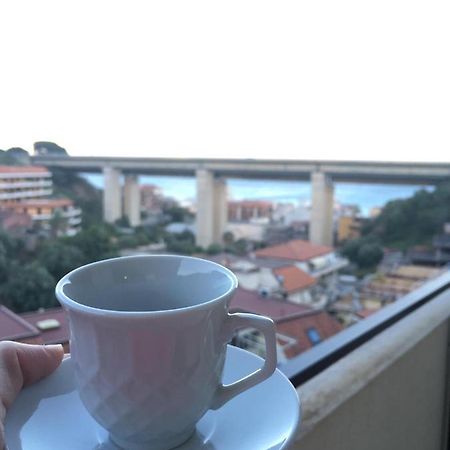 Casa Vacanze, A Due Passi Da Taormina Letojanni Exterior foto